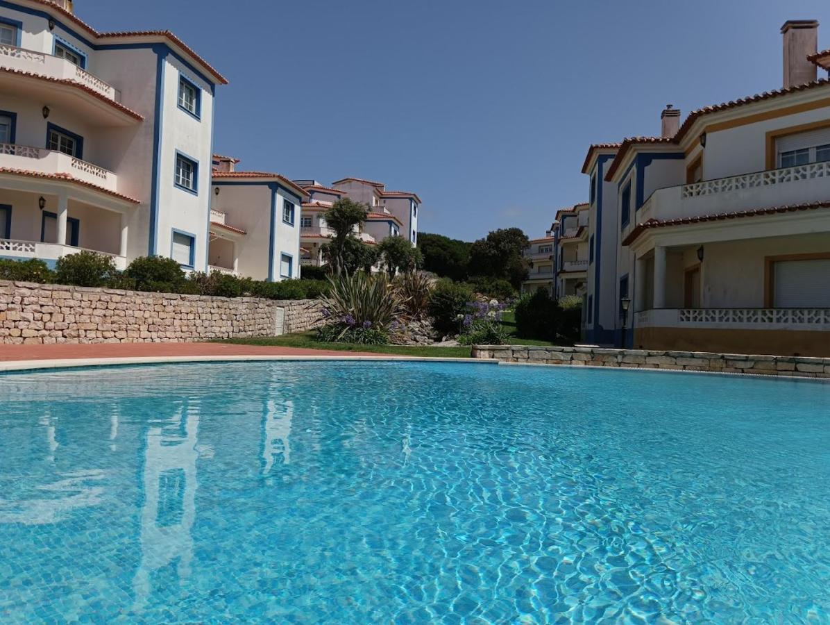 Apartamento Em D'El Rey-Obidos Beach & Surf Amoreira  エクステリア 写真