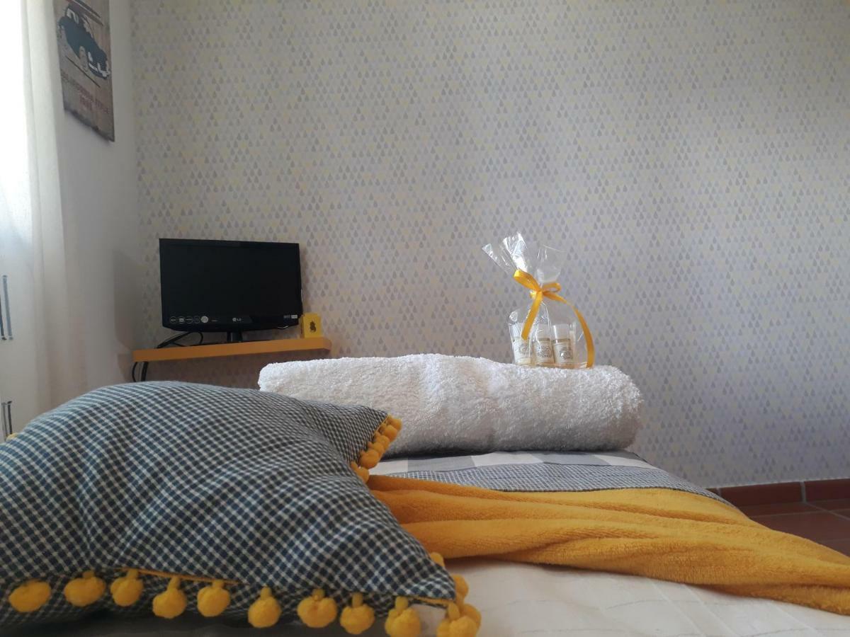 Apartamento Em D'El Rey-Obidos Beach & Surf Amoreira  エクステリア 写真